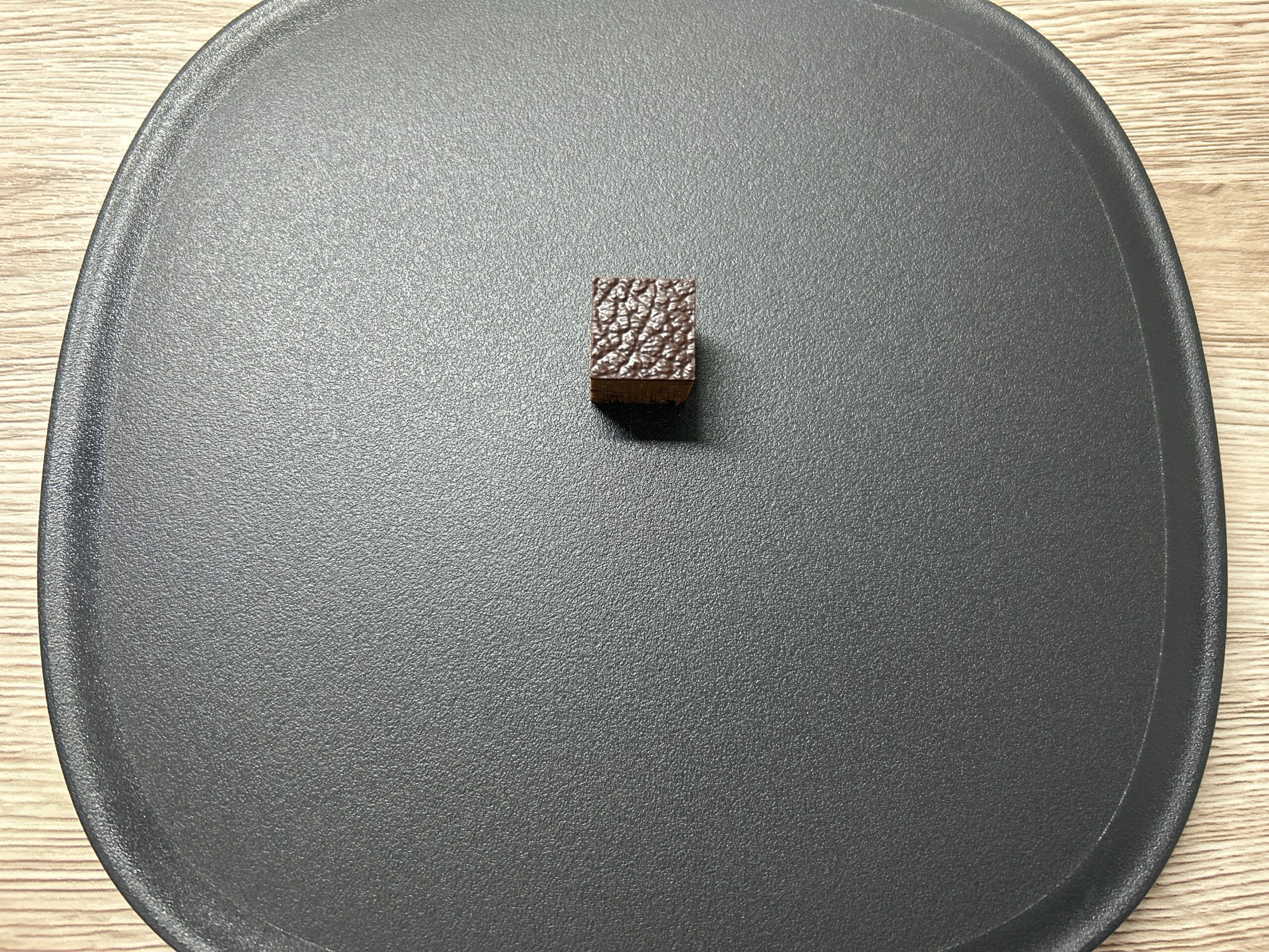 プラリネ ノワゼット＆グリュエ ドゥ カカオ