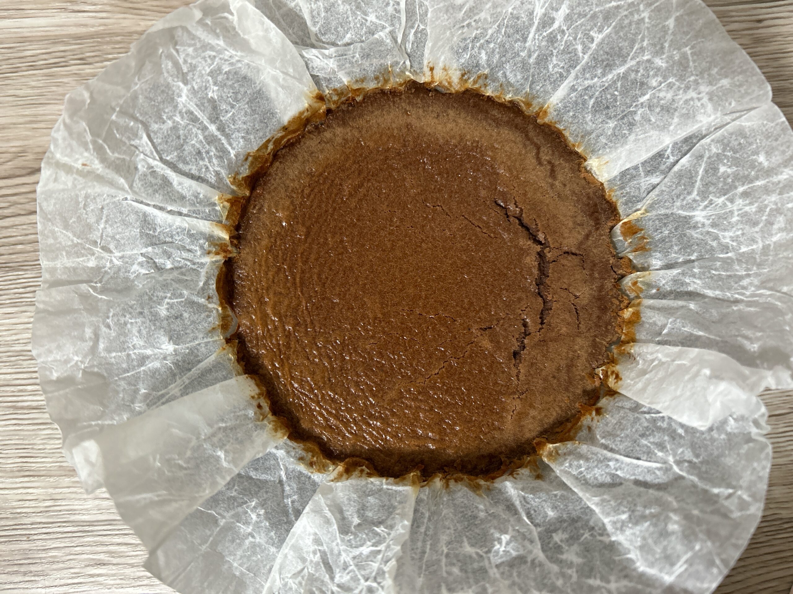 バスクチーズケーキ（カカオ）見た目