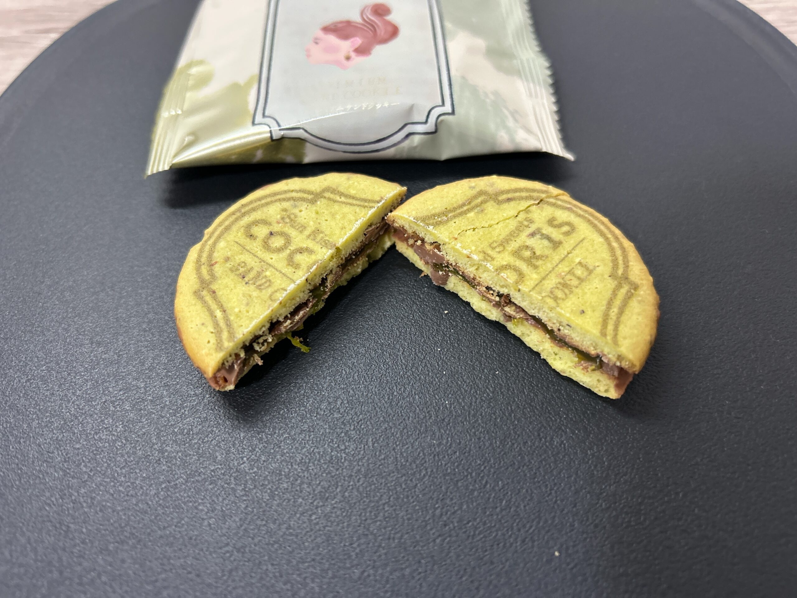 サンドクッキー（ピスタチオ）②