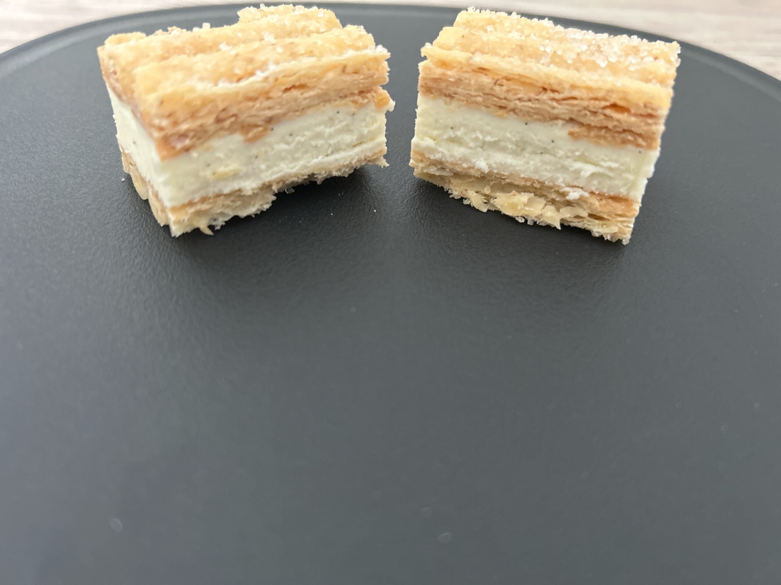 パティスリーシュガーバターの木 生バターサンド 人気
