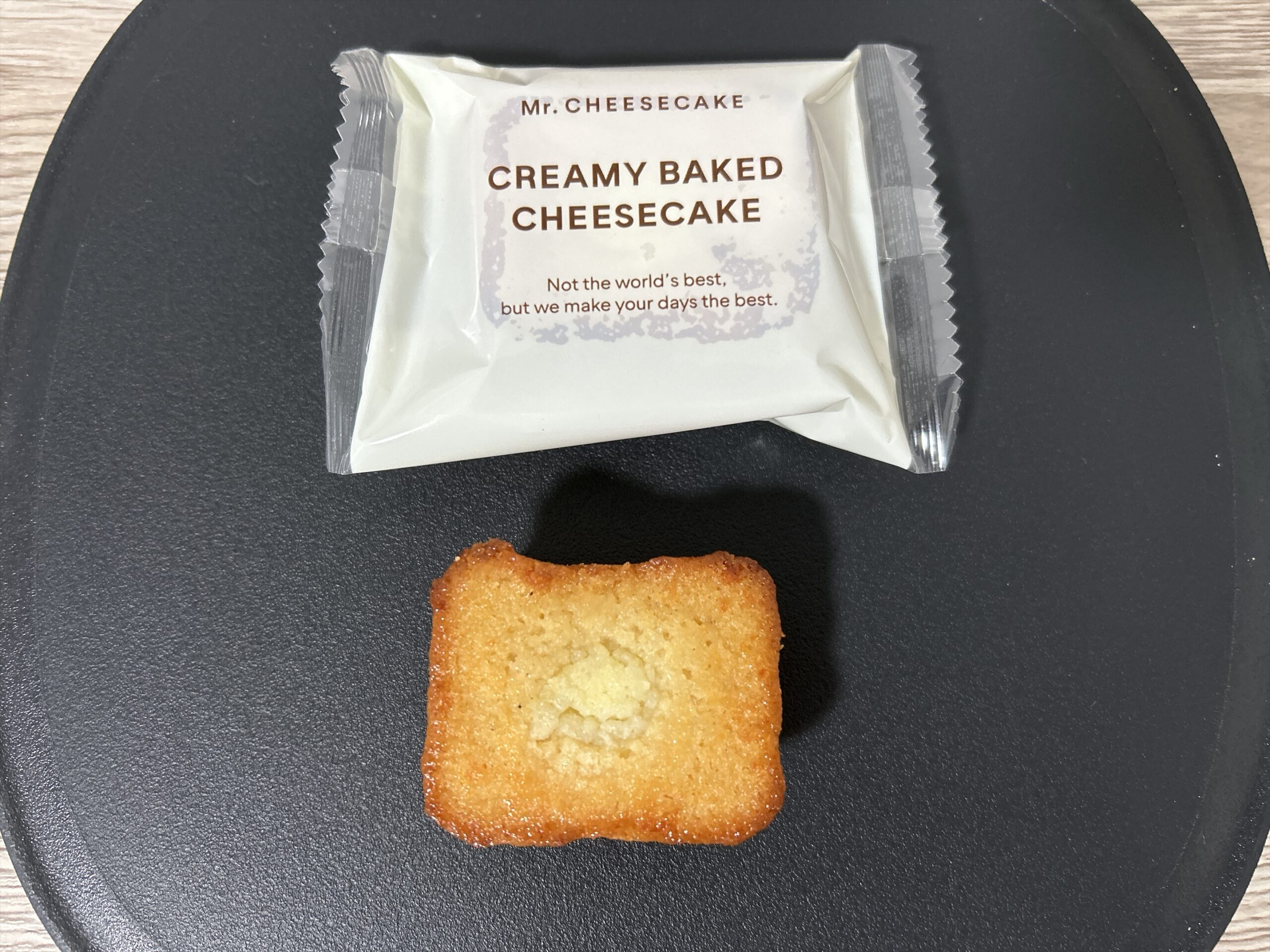 Mr.CHEESECAKE　CREAMY BAKED CHEESECAKE　パッケージ