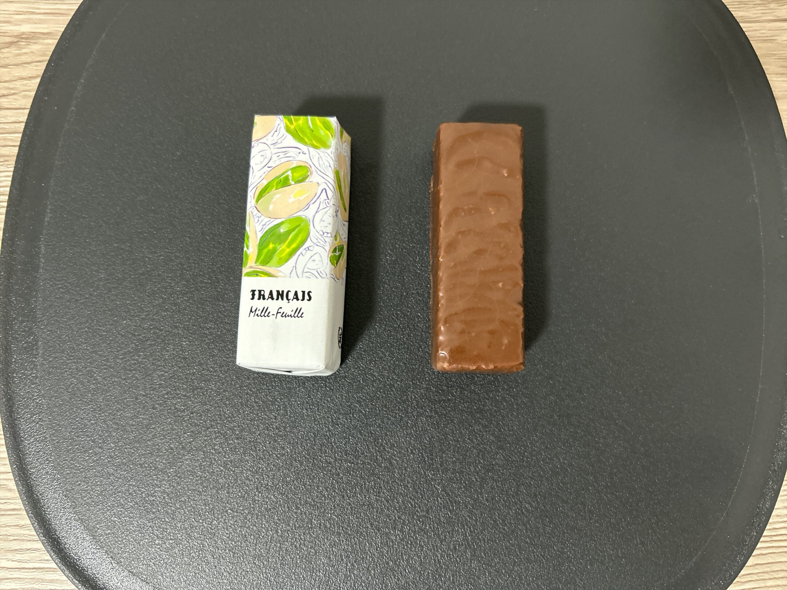 フランセ 果実をたのしむミルフィユ ピスタチオ