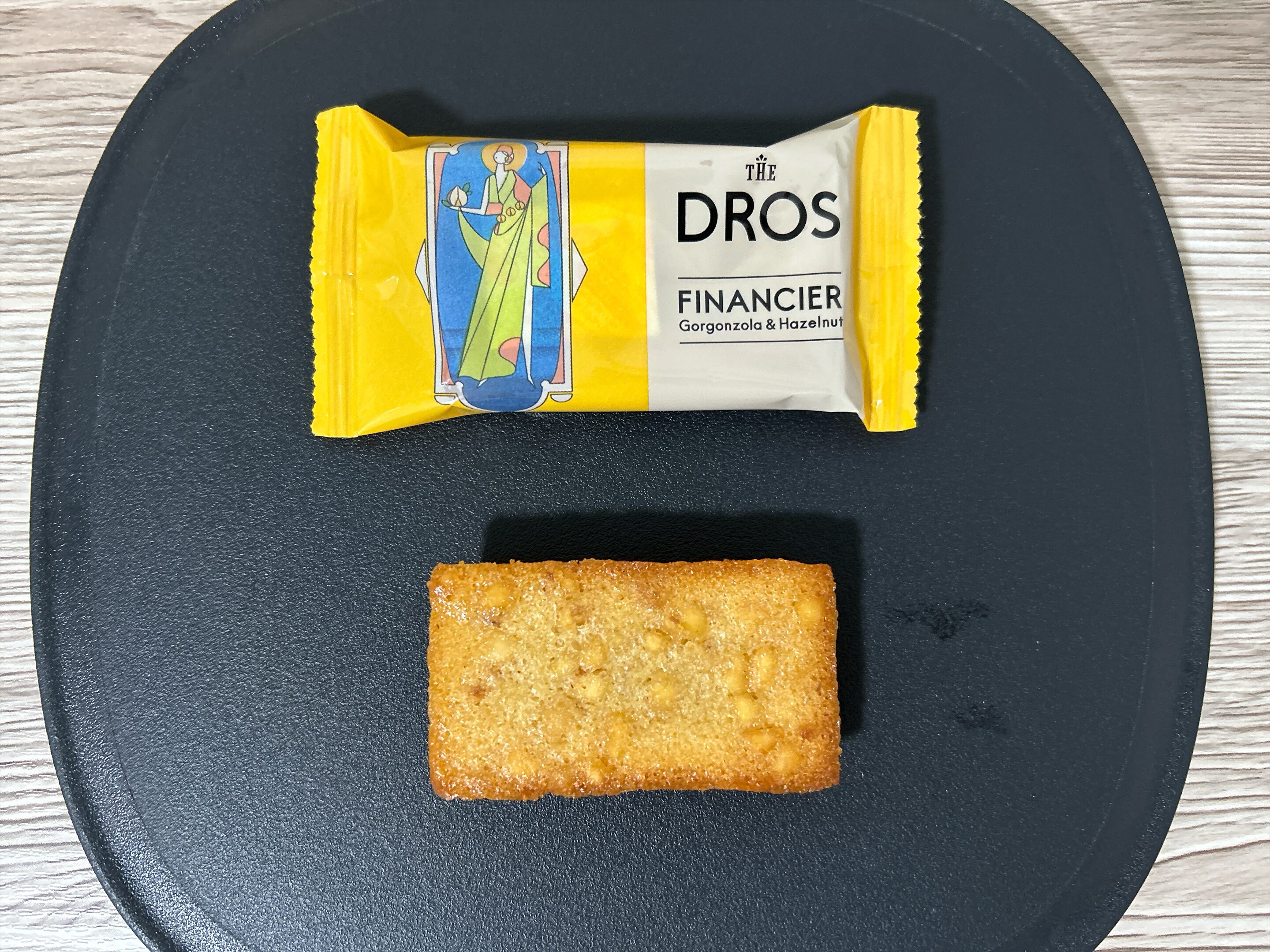 DROS フィナンシェ ゴルゴンゾーラ　美味しい